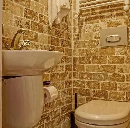 Zeytinli Konak بيت ضيافة *